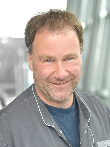 Dirk  Stangier